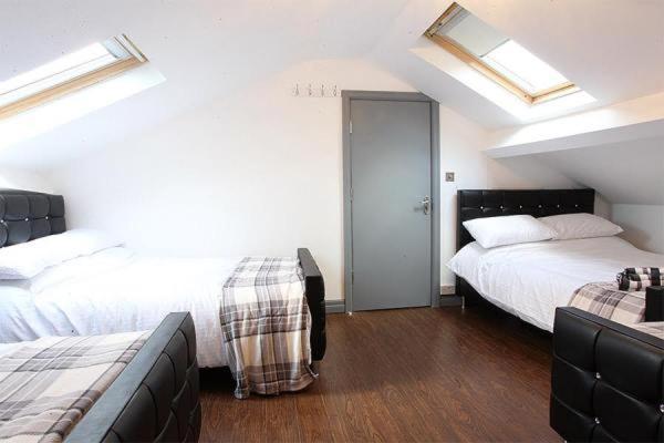Lewis Apartment In The Heart Of The Northern Quarter Sleeps Up To 12 Manchester Kültér fotó