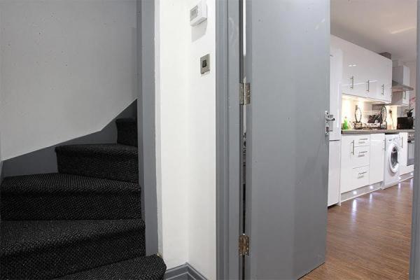 Lewis Apartment In The Heart Of The Northern Quarter Sleeps Up To 12 Manchester Kültér fotó